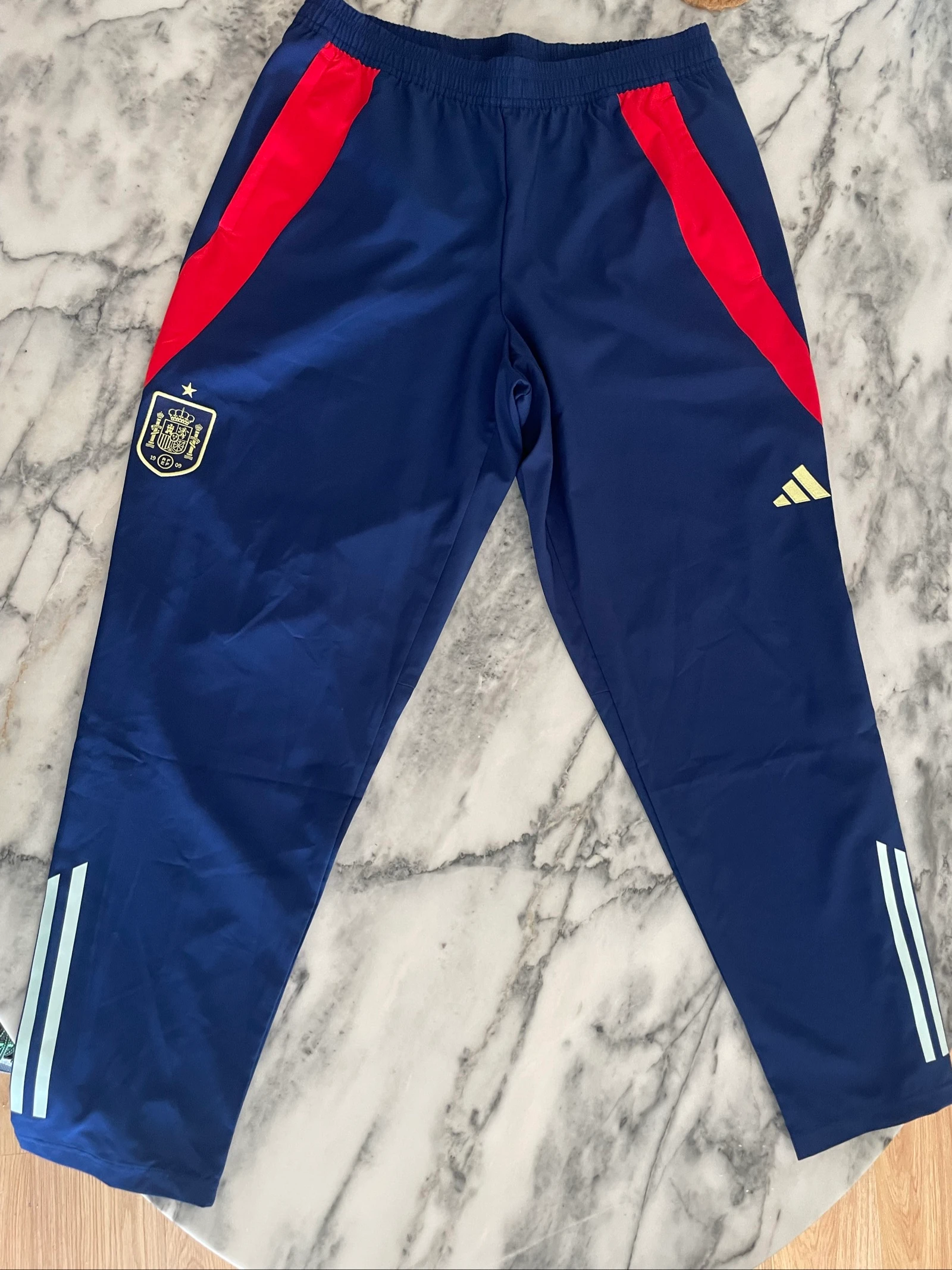 Calça espanha aeroready